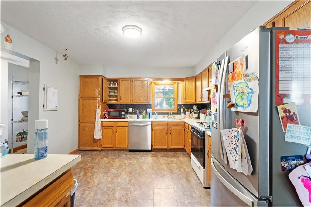 424 W Main Street — photo 25
