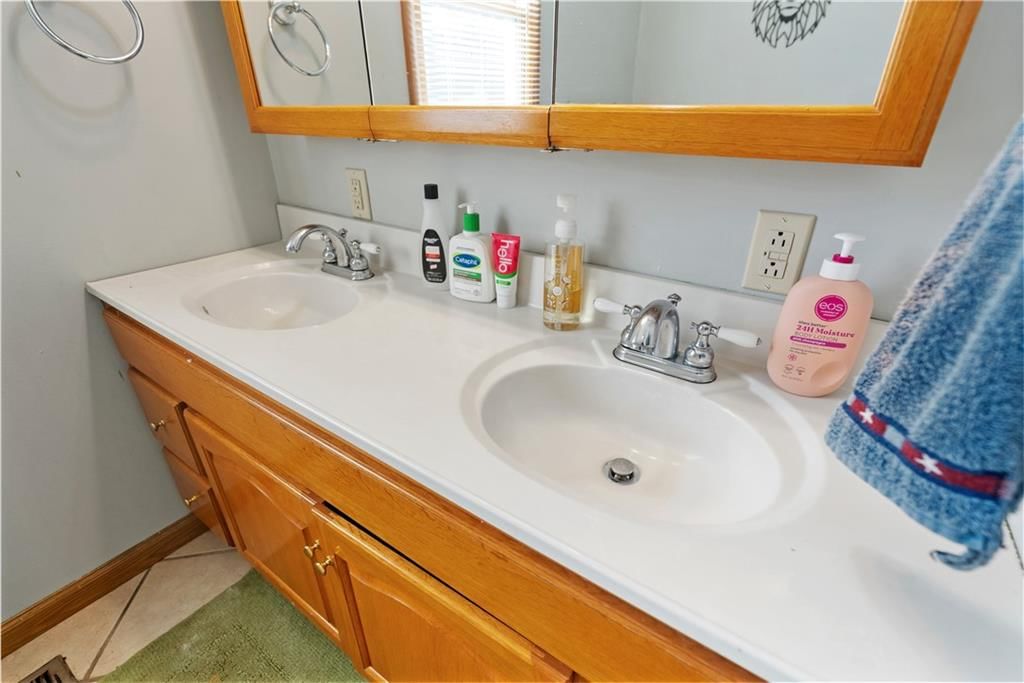 424 W Main Street — photo 44