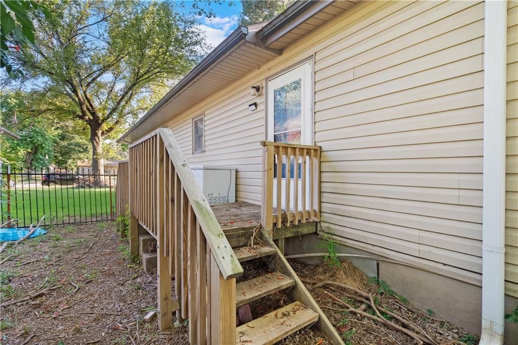 424 W Main Street — photo 46