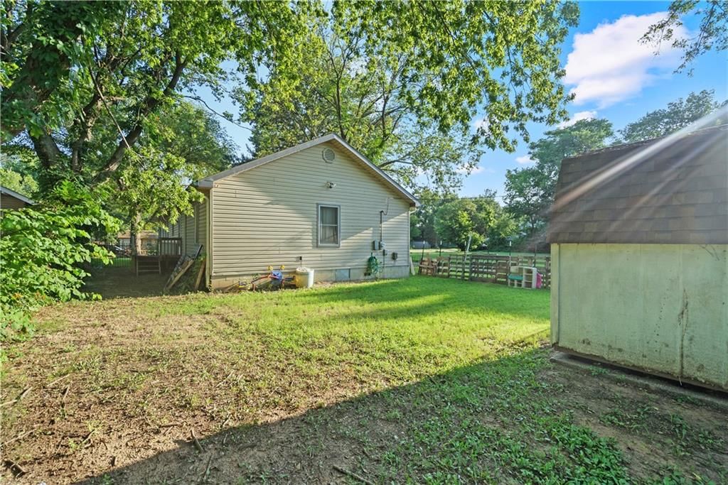 424 W Main Street — photo 47