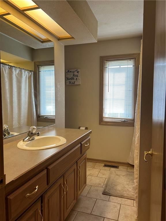 2445 Potters Court — photo 25