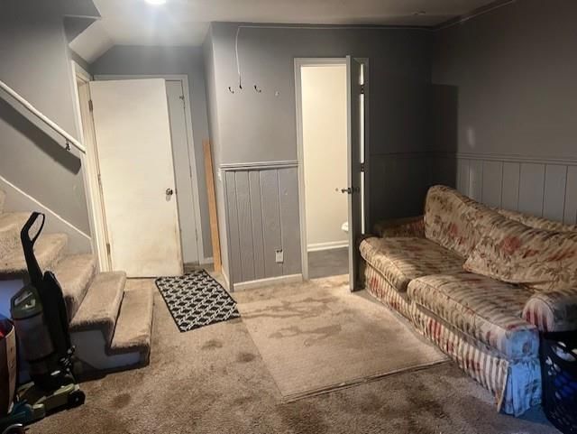 1200 W SHERIDAN Street — photo 4
