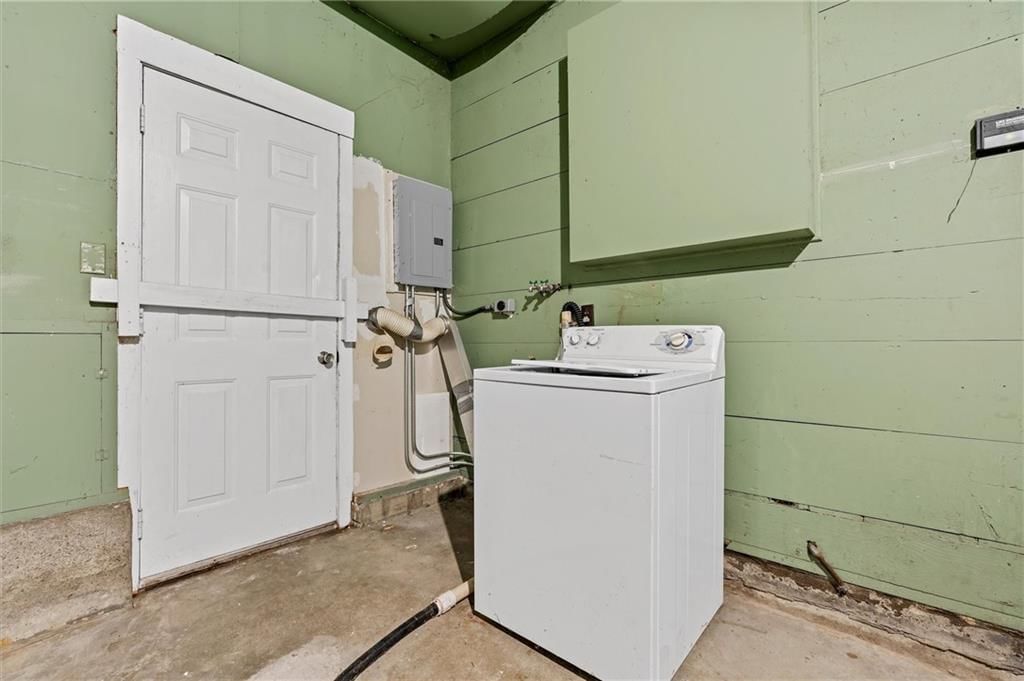 5021 N Cypress Avenue — photo 23
