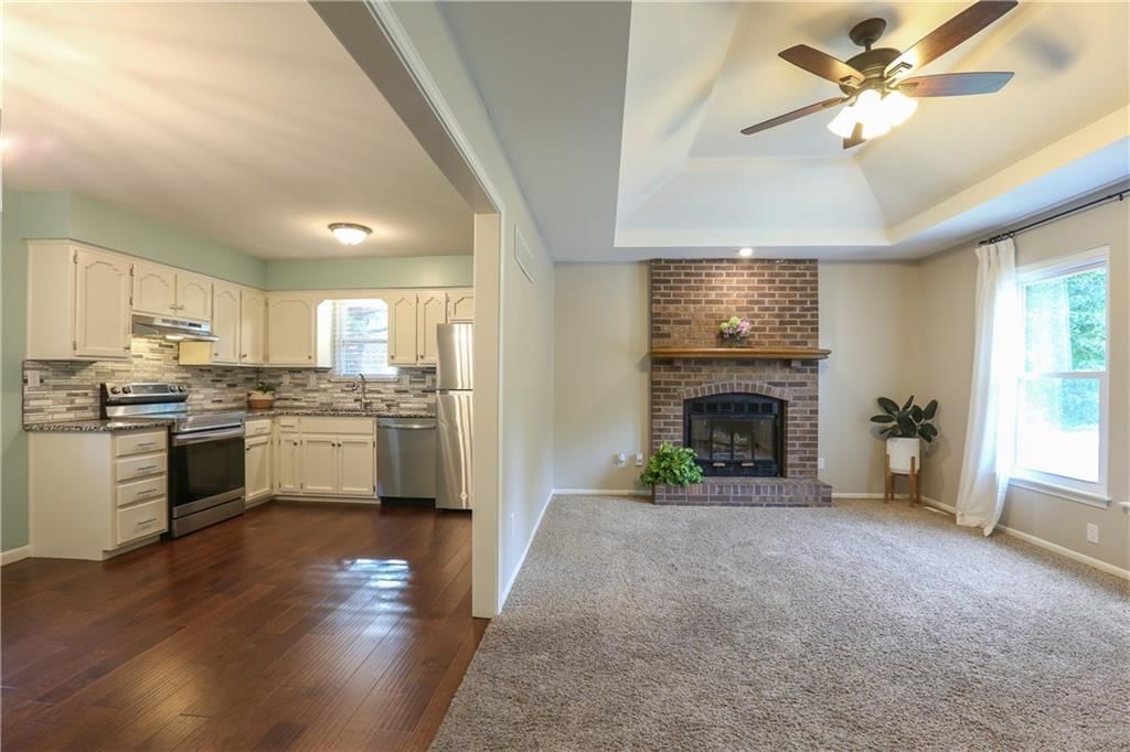 415 NE Corsicana Street — photo 6
