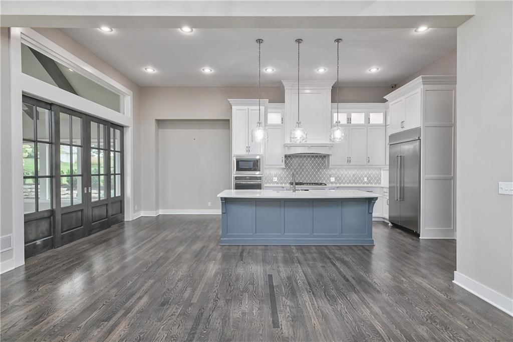 6310 Edgewater Drive — photo 11