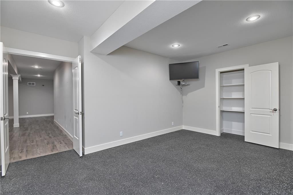 6310 Edgewater Drive — photo 47