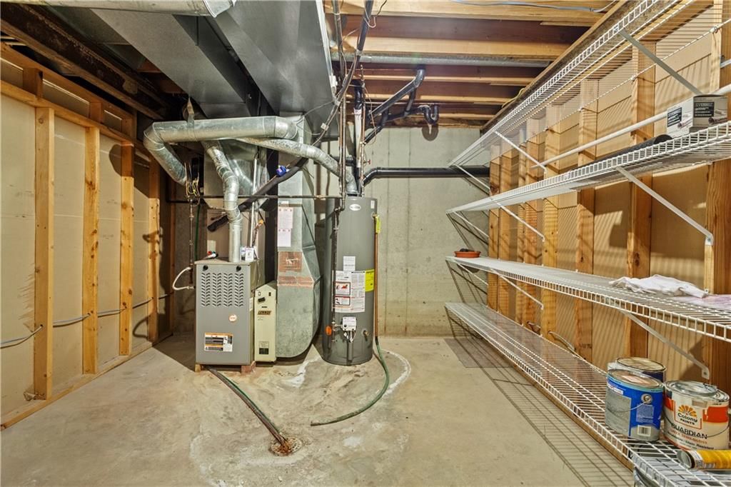 329 E PARTRIDGE Street — photo 38
