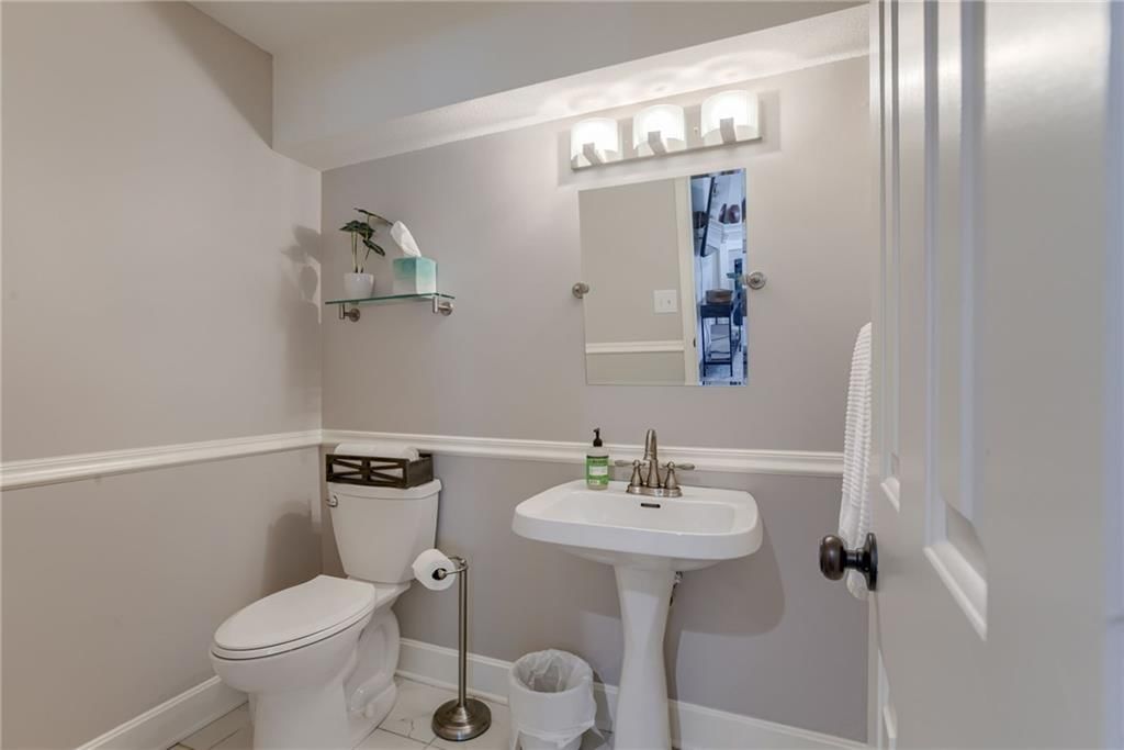 4041 NW 65th Street — photo 33