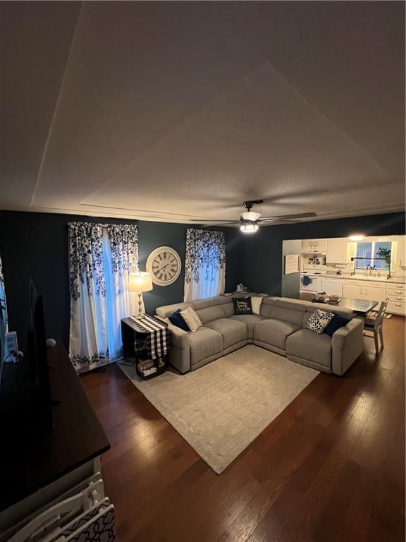 311 N Frame Street — photo 8