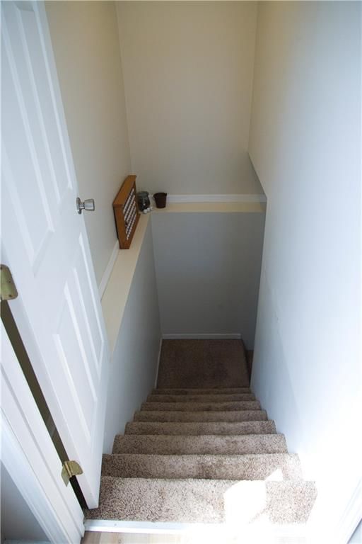1025 Orchard Avenue — photo 25
