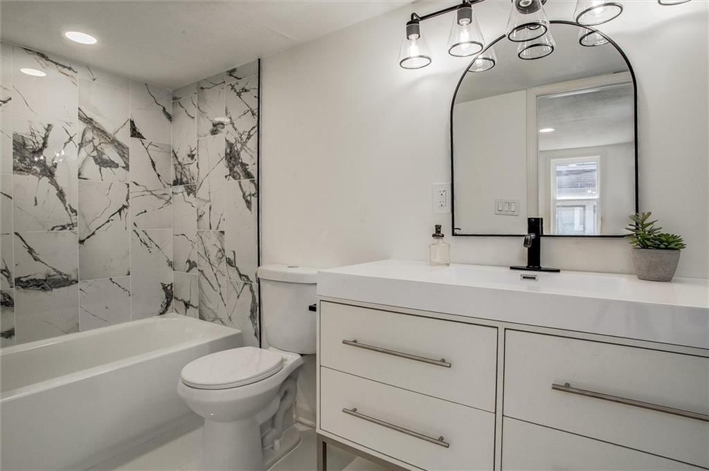 1226 S Cedar Avenue — photo 14