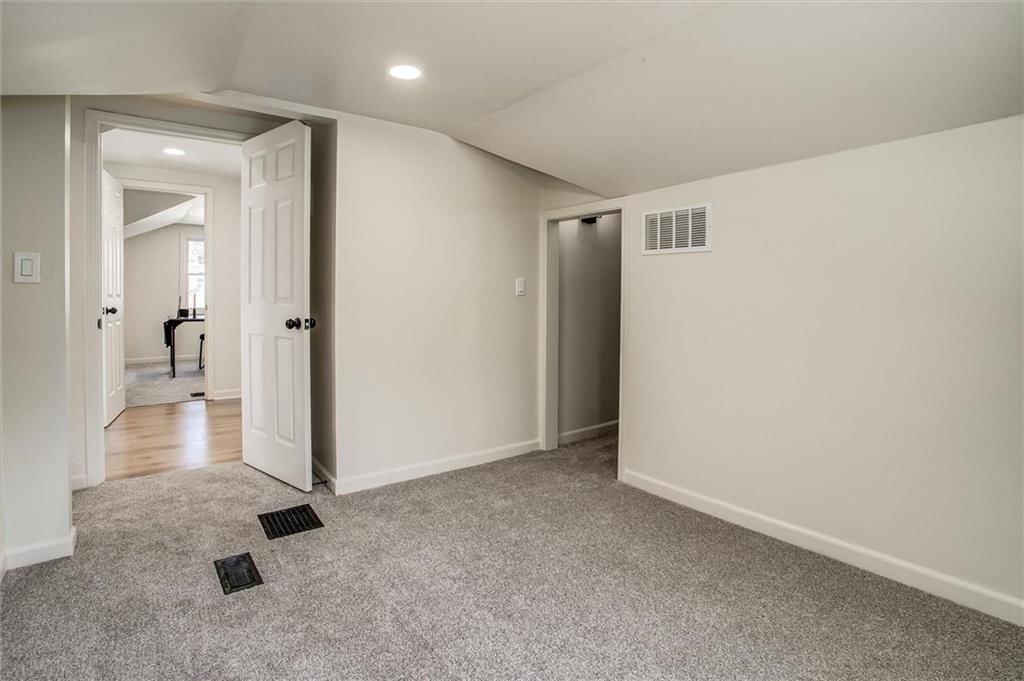 1226 S Cedar Avenue — photo 22