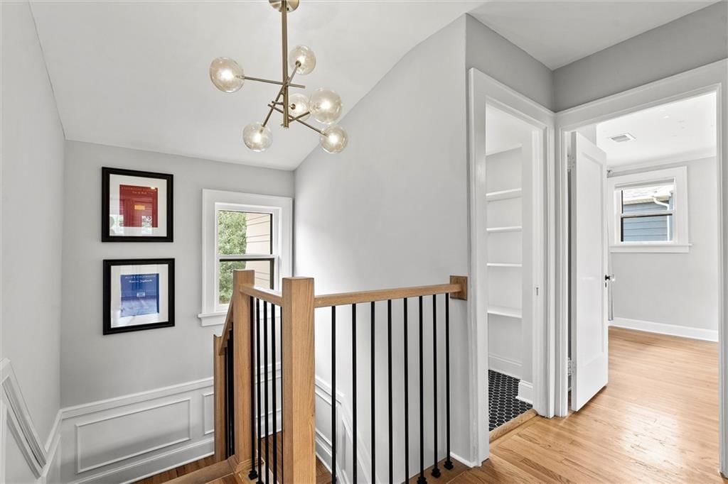6435 Wyandotte Street — photo 20