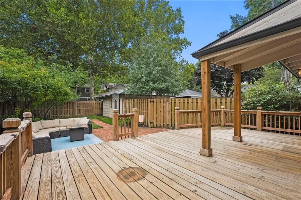 6435 Wyandotte Street — photo 30
