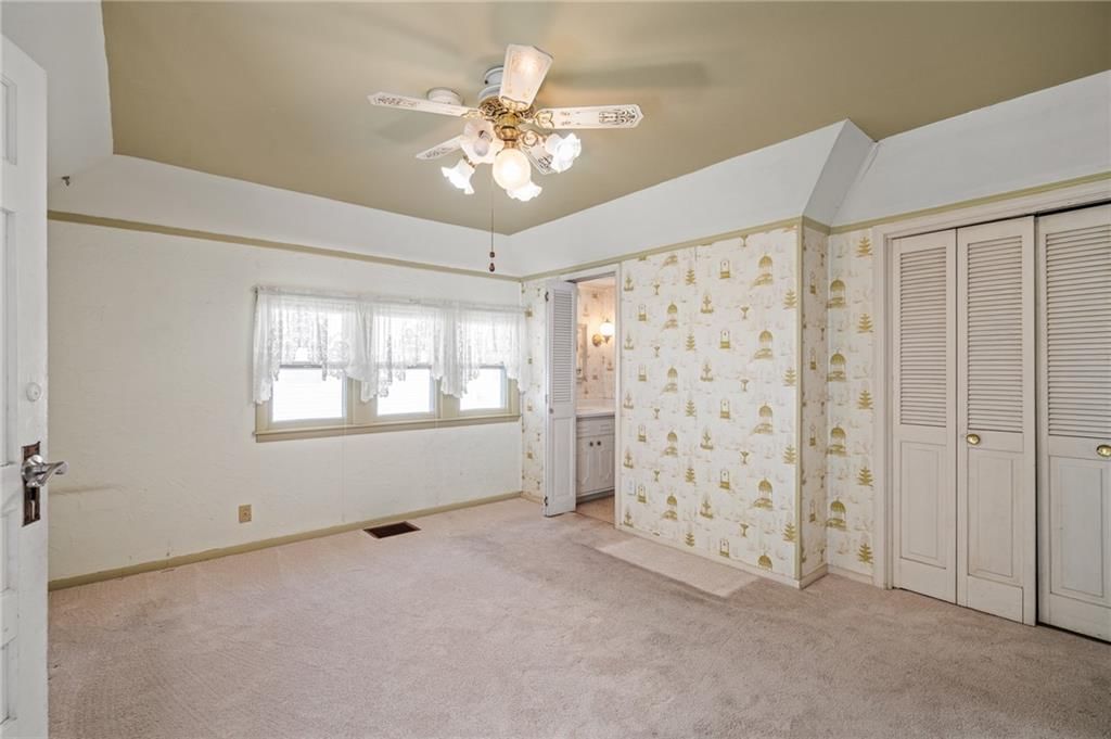 13202 Parker Avenue — photo 33