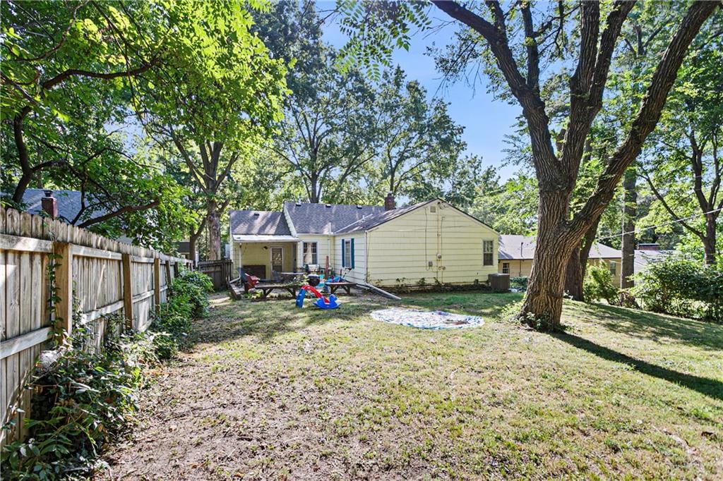 8816 Sioux Trail — photo 24