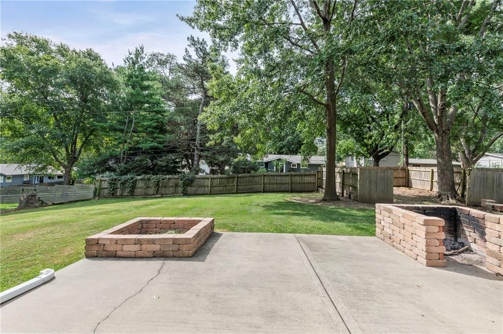 6009 W 88th Street — photo 28