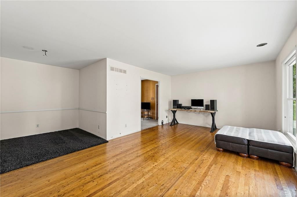 6009 W 88th Street — photo 6