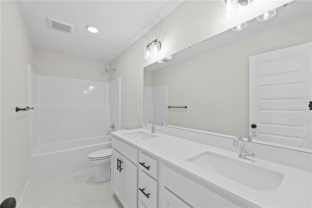 18637 W 193rd Street — photo 38