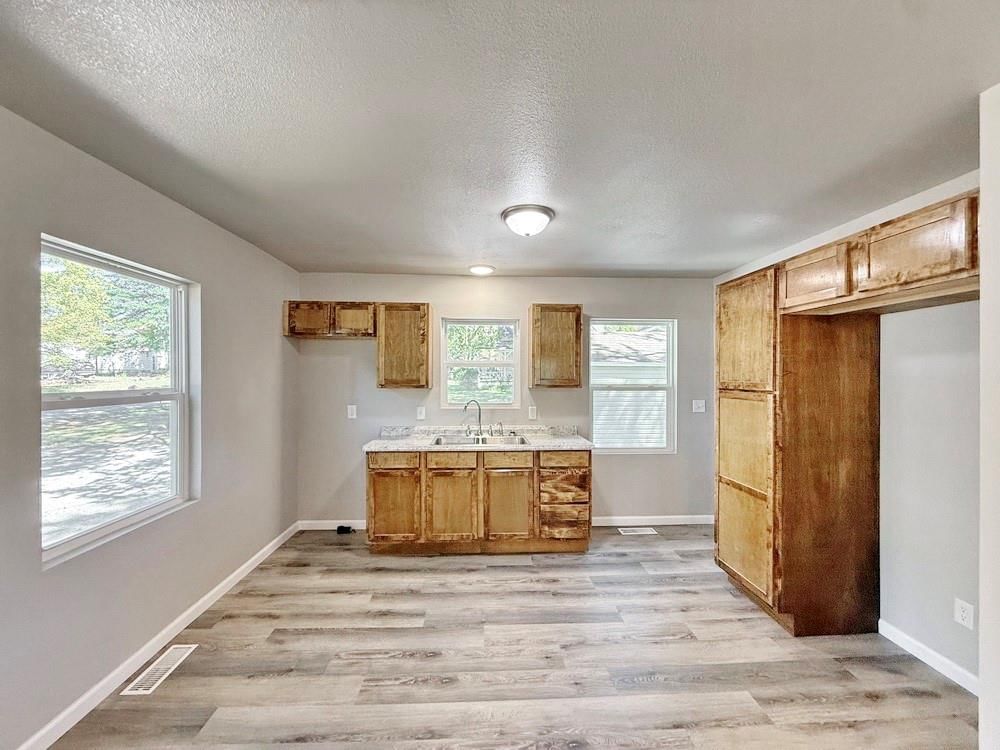 901 S Jackson Street — photo 12