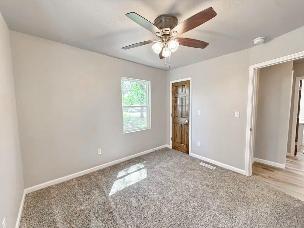 901 S Jackson Street — photo 17