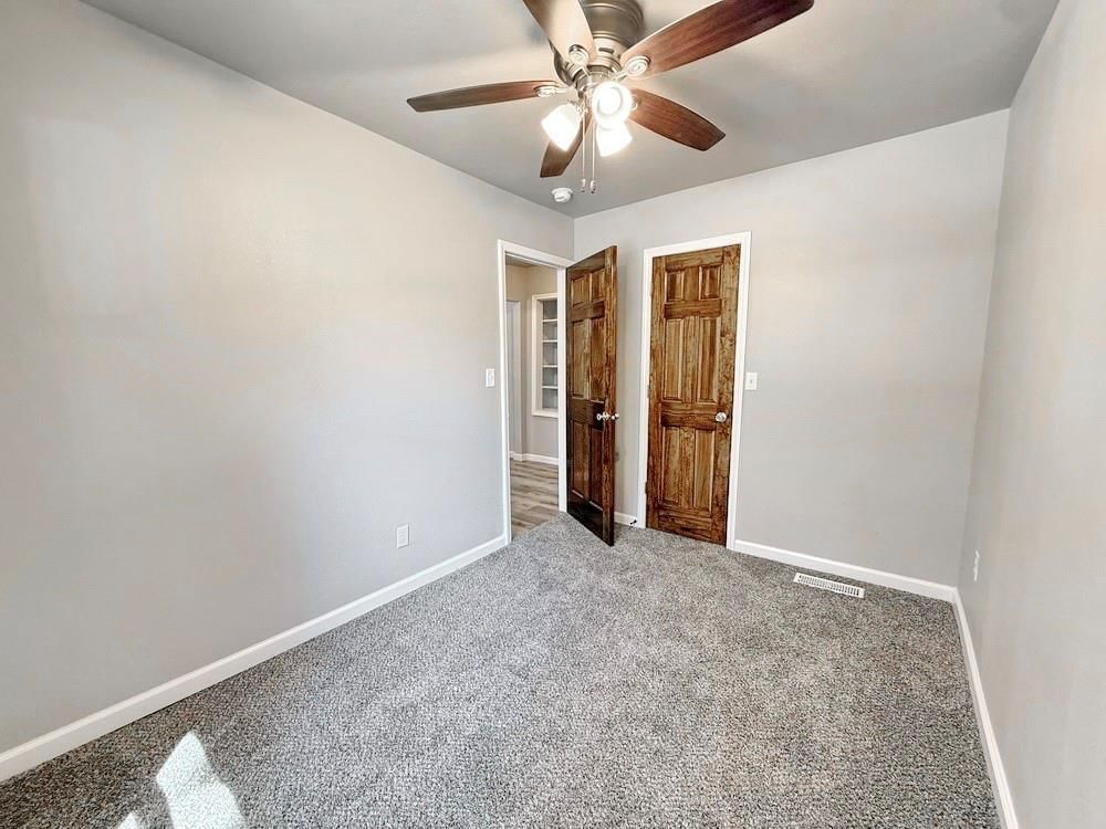901 S Jackson Street — photo 21