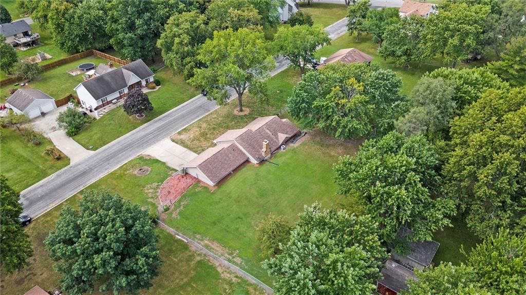 607 Arena Drive — photo 29