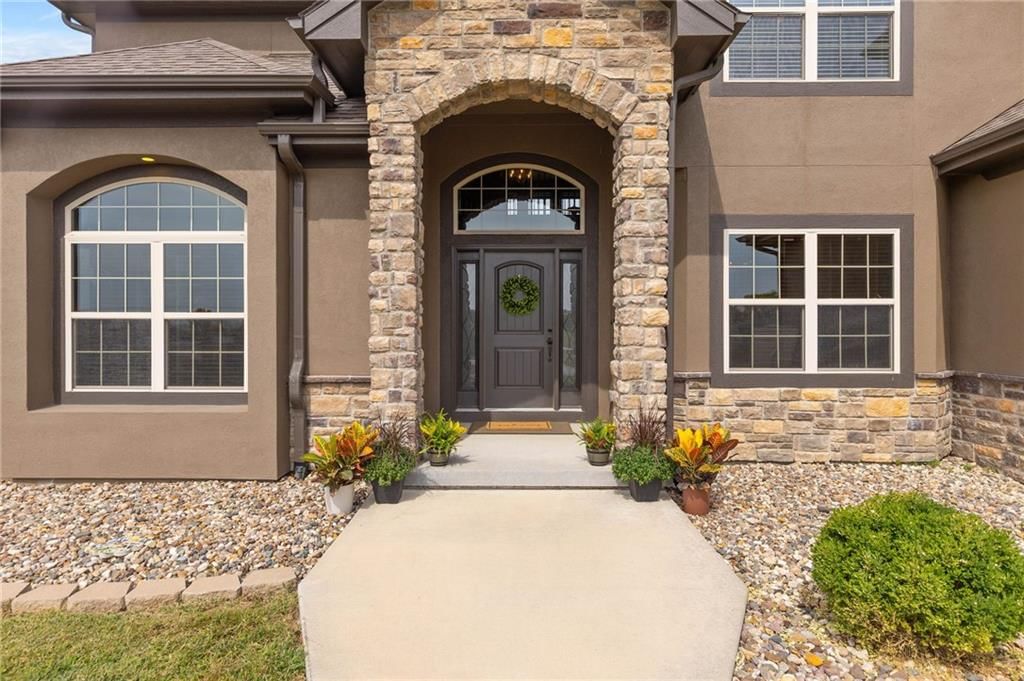3200 Colonial Drive — photo 3