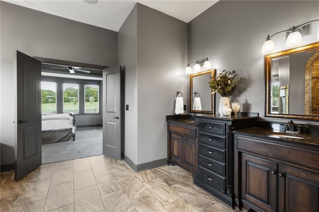 3200 Colonial Drive — photo 35