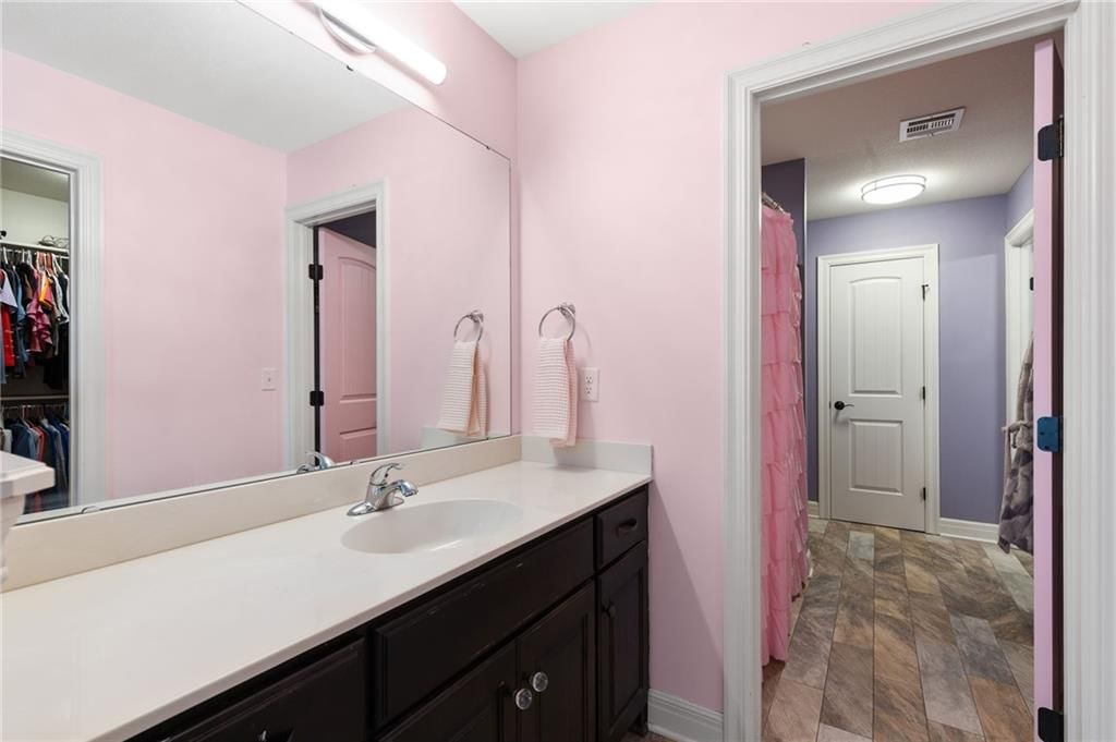3200 Colonial Drive — photo 42