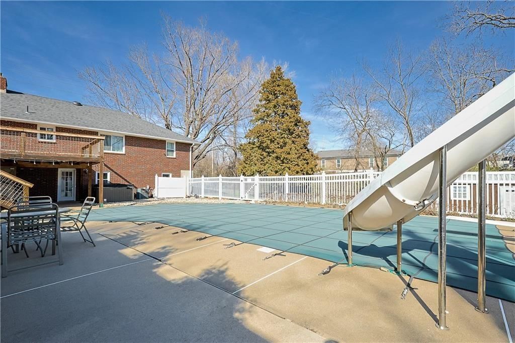 3402 Messanie Street — photo 24