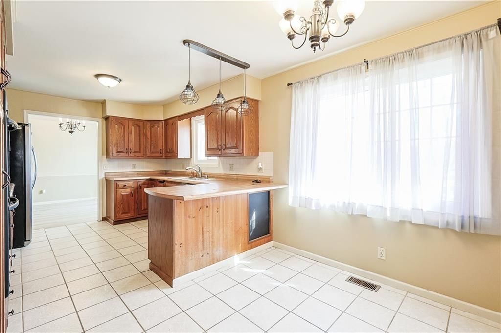 3402 Messanie Street — photo 4