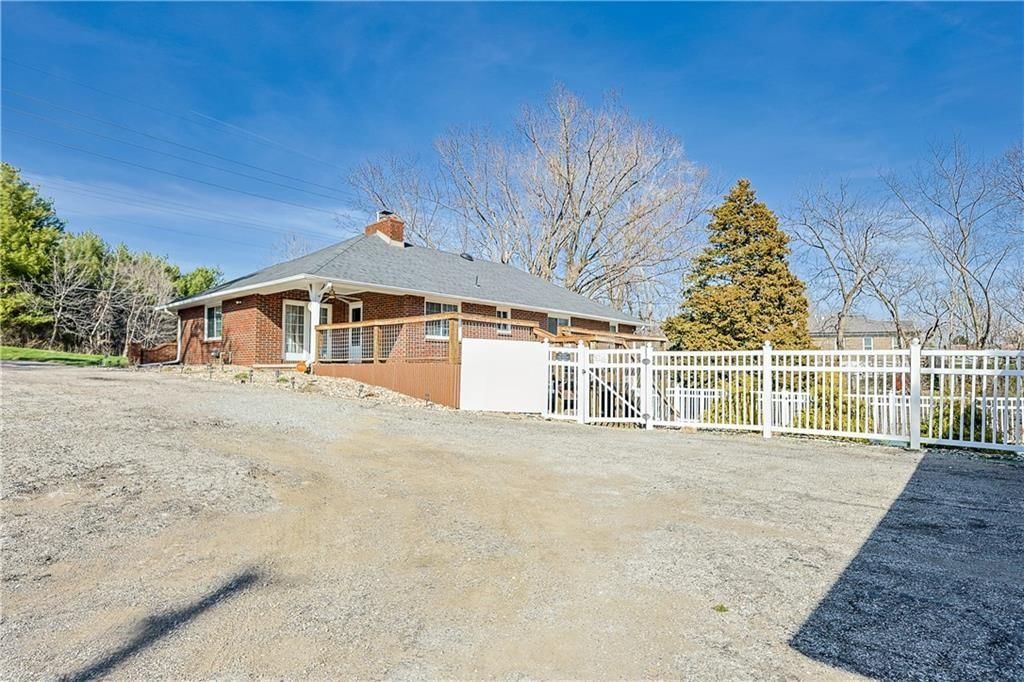 3402 Messanie Street — photo 32