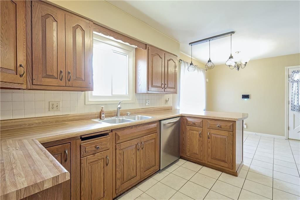 3402 Messanie Street — photo 7