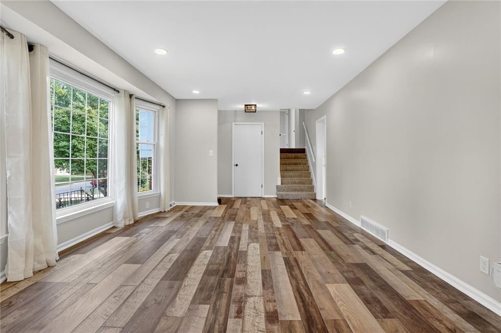 9356 Goddard Street — photo 7
