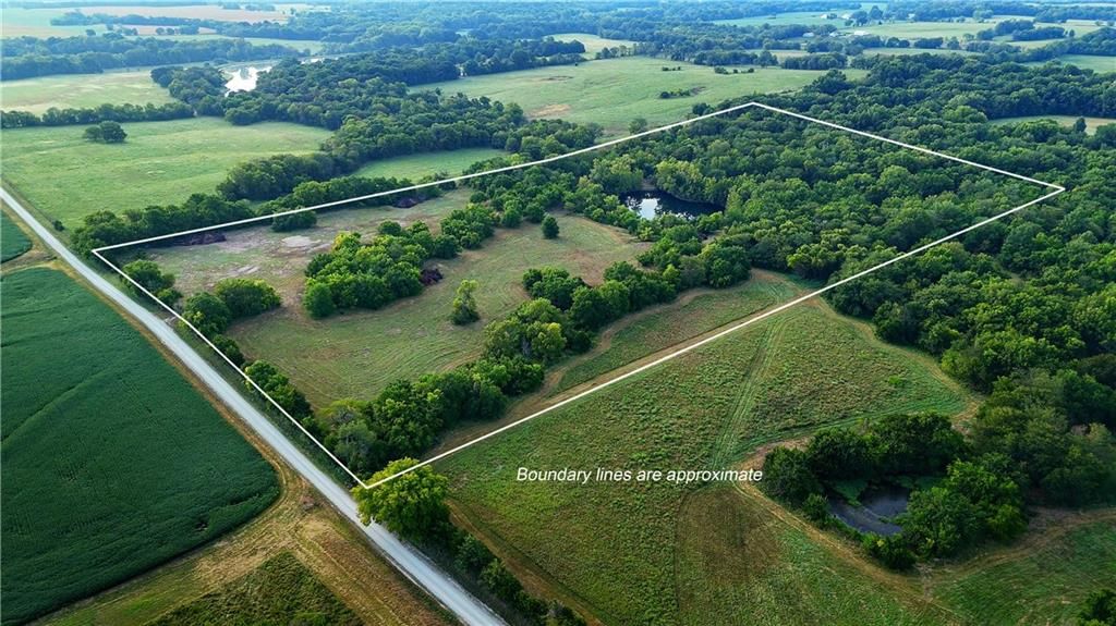 SW 1200th Rd Tract E Highway — photo 4