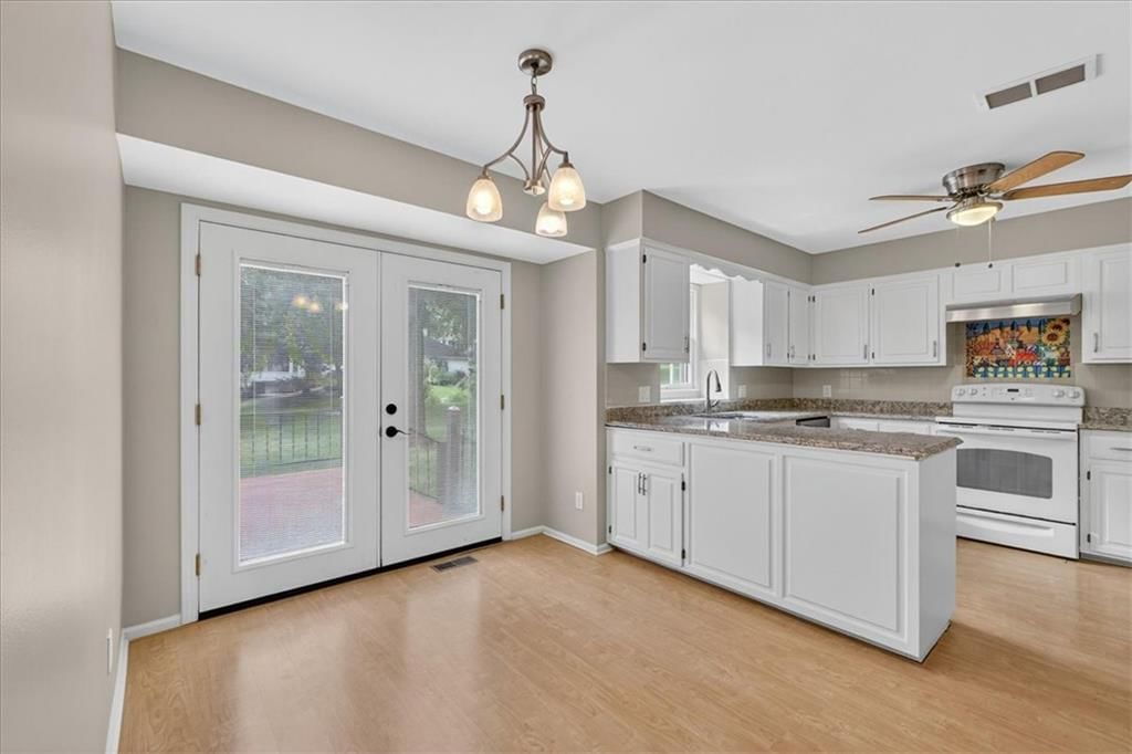 9701 W 104th Street — photo 12