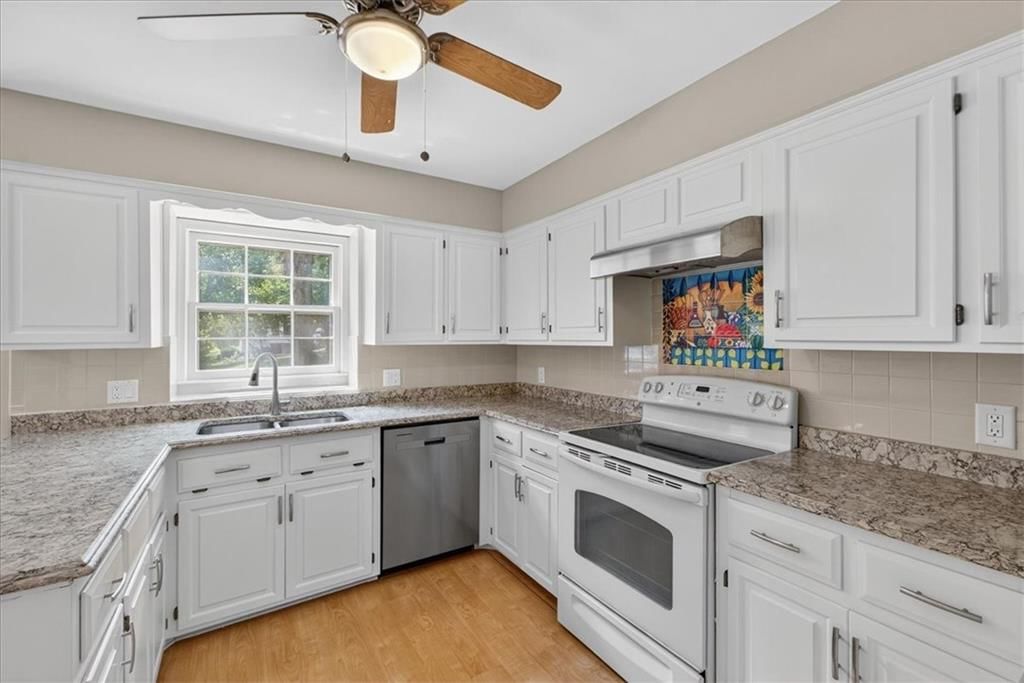 9701 W 104th Street — photo 15