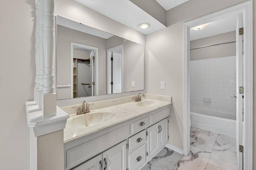 9701 W 104th Street — photo 30