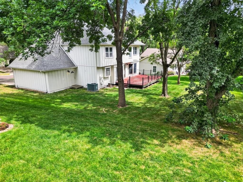 9701 W 104th Street — photo 35