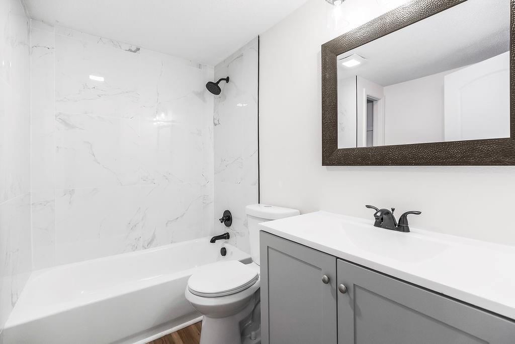 929 S Pope Avenue — photo 10