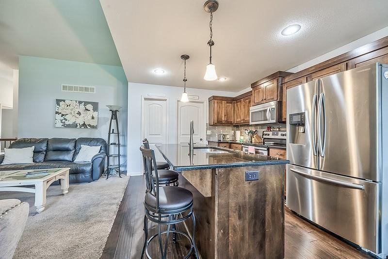 709 NW Eagle Drive — photo 27