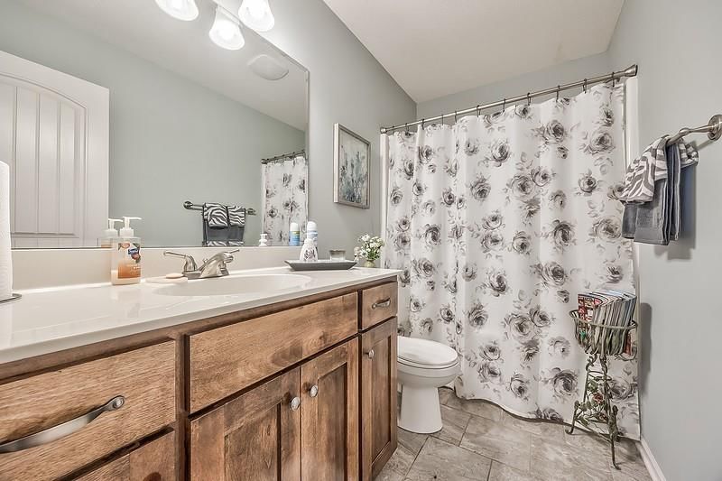 709 NW Eagle Drive — photo 8