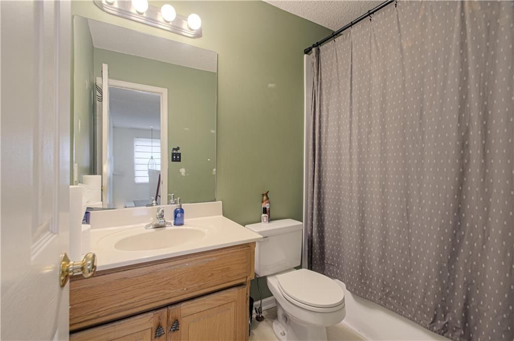11045 N Lewis Avenue — photo 15