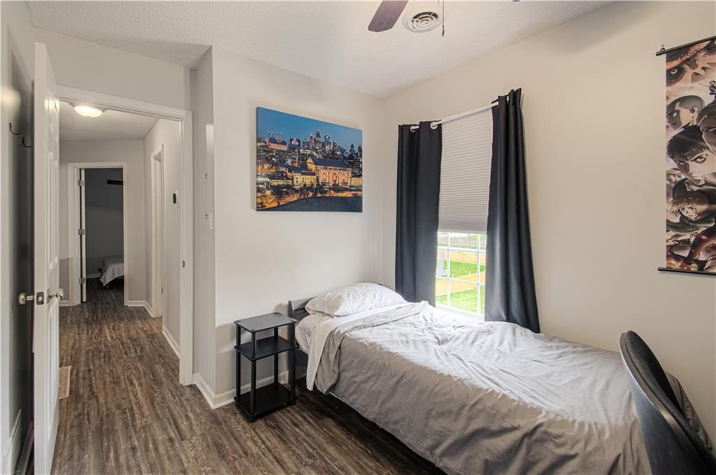 11045 N Lewis Avenue — photo 18
