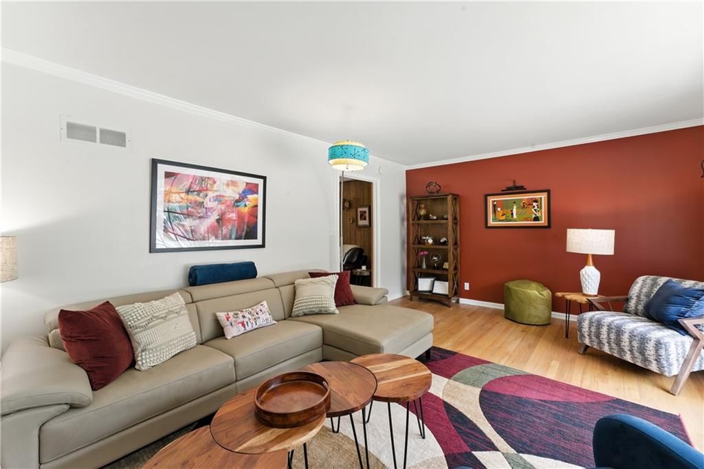 6219 W 65th Street — photo 8