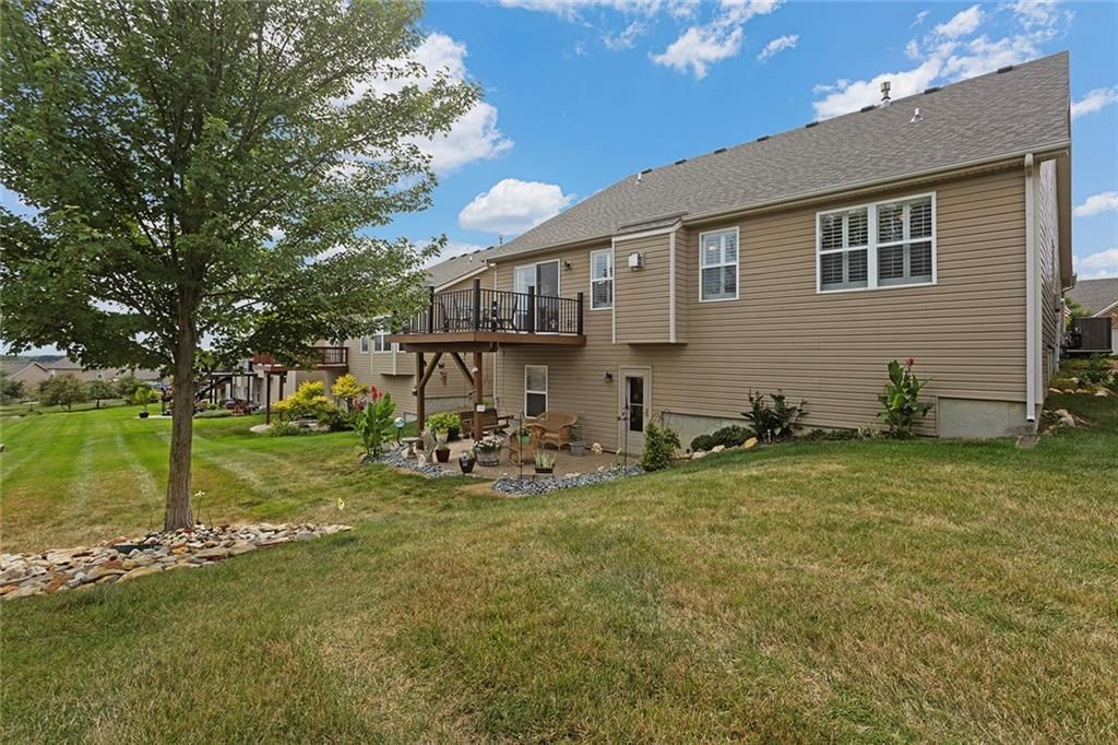 9801 N Stark Avenue — photo 30