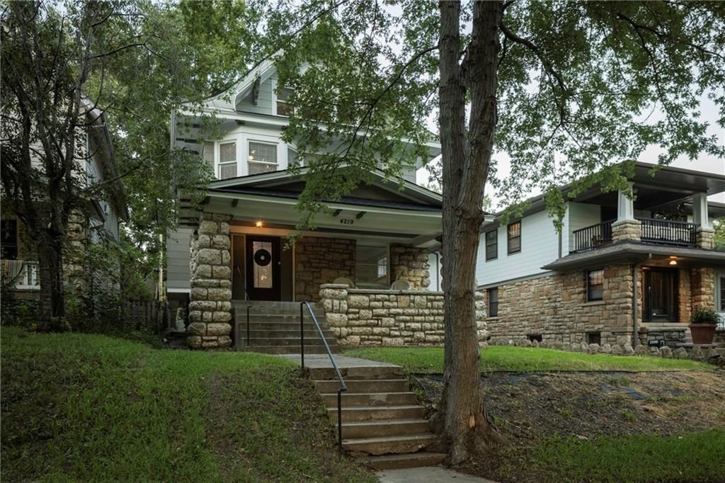 4219 Kenwood Avenue, Kansas City, MO