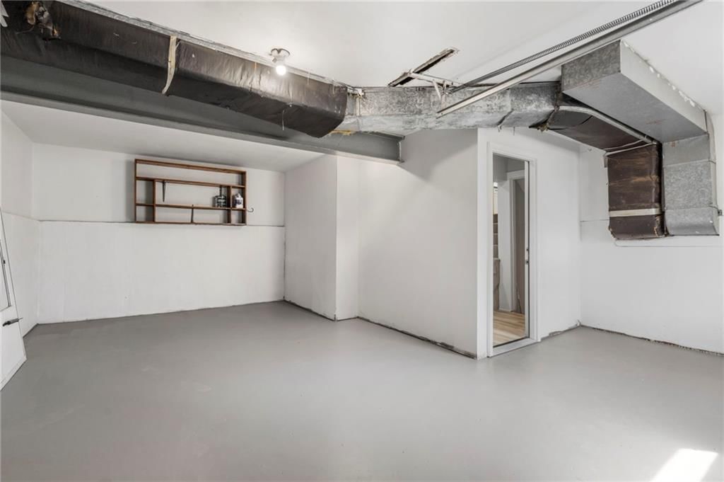 602 W 38th Street — photo 21