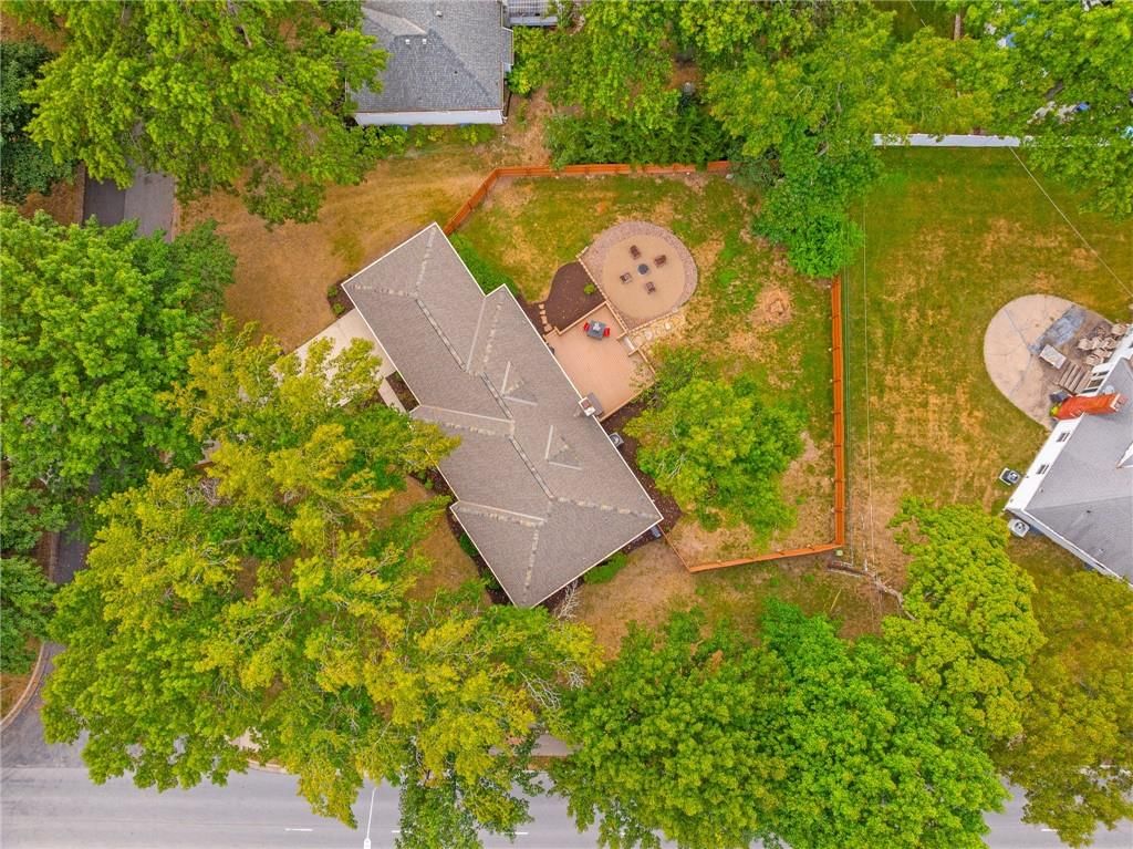 3900 W 98th Terrace — photo 45